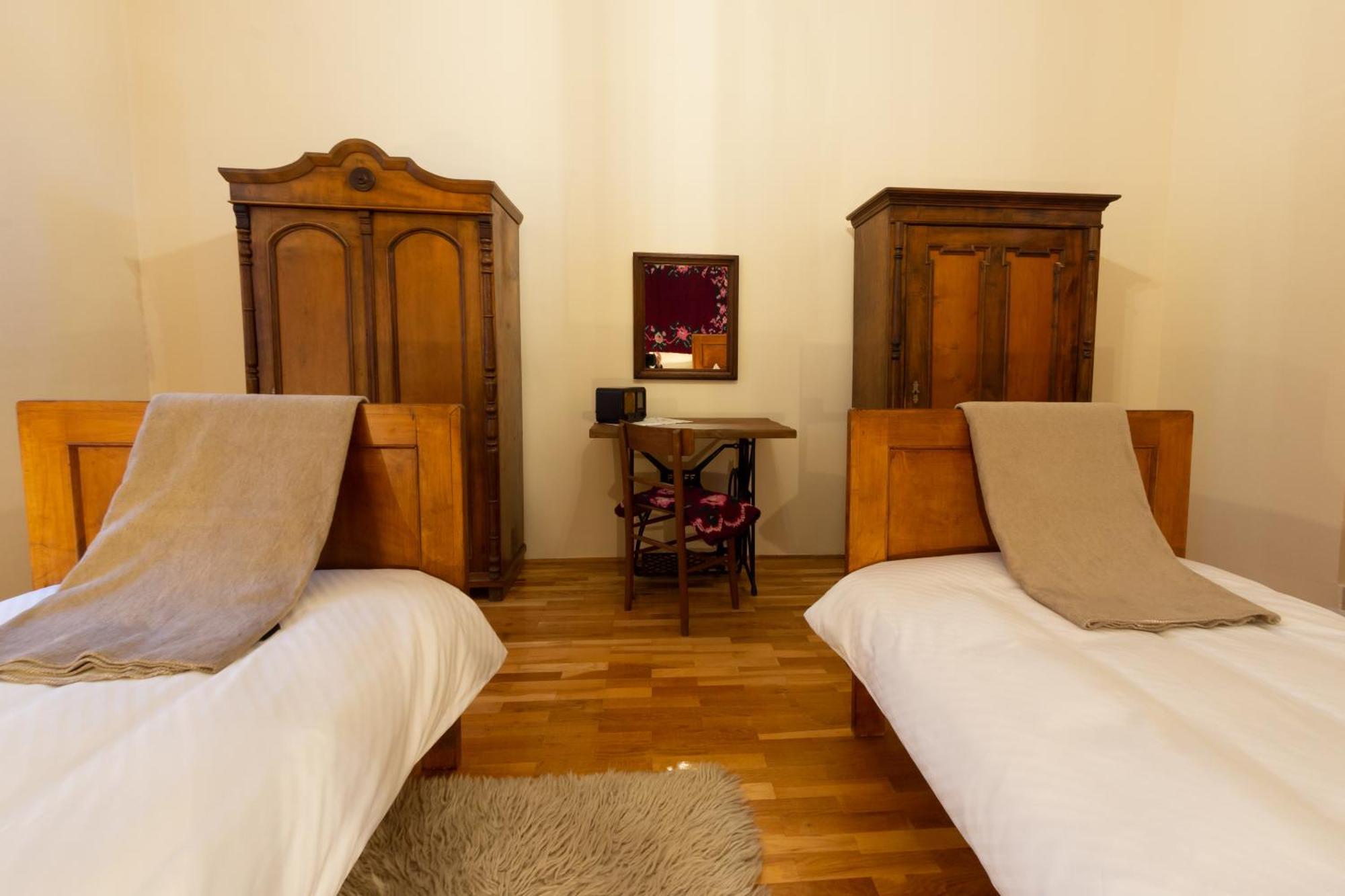 Apartments Paradiso Otočac Zimmer foto